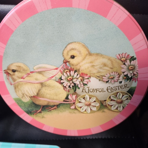 Easter Purdys Tins - Picture 3 of 6